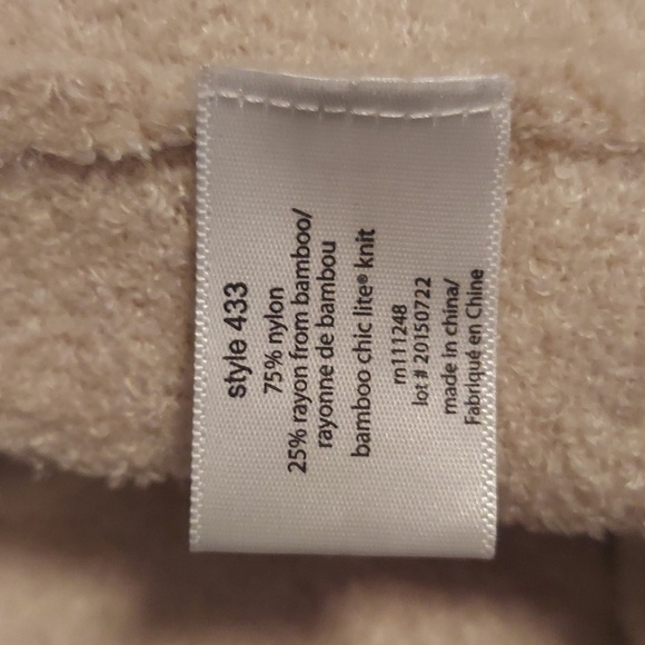 Barefoot Dreams Bamboo chic lite - Picture 5 of 5